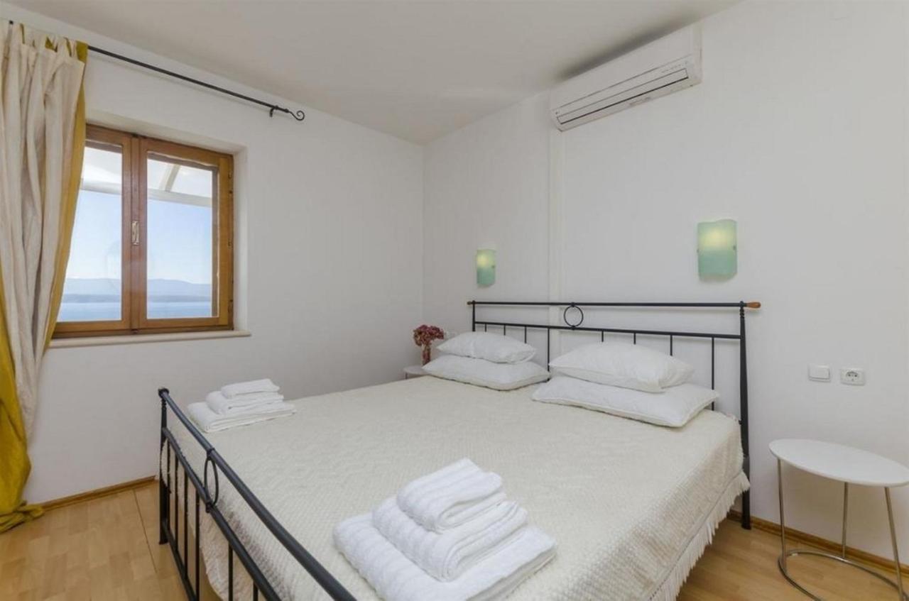 Apartments Lemar - With Parking Bol Exterior photo