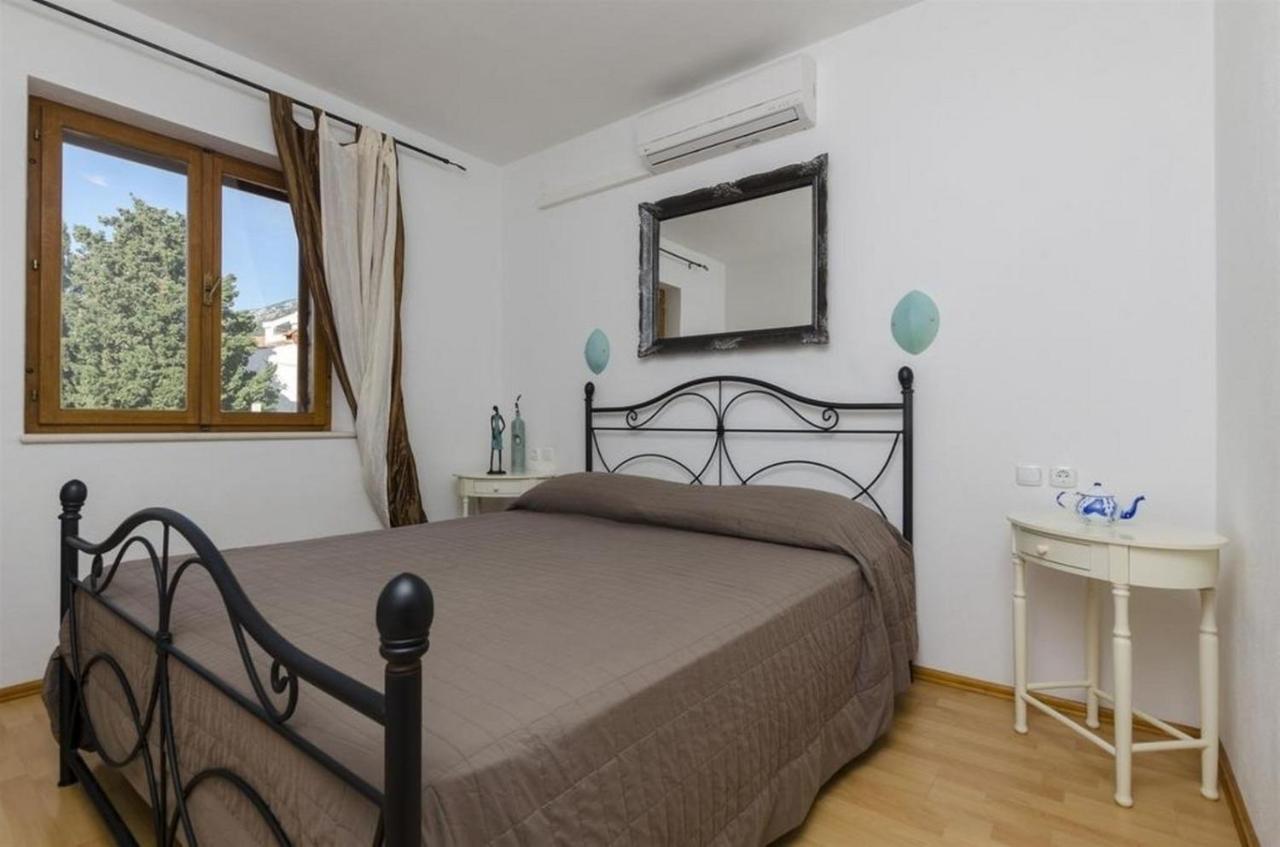 Apartments Lemar - With Parking Bol Exterior photo